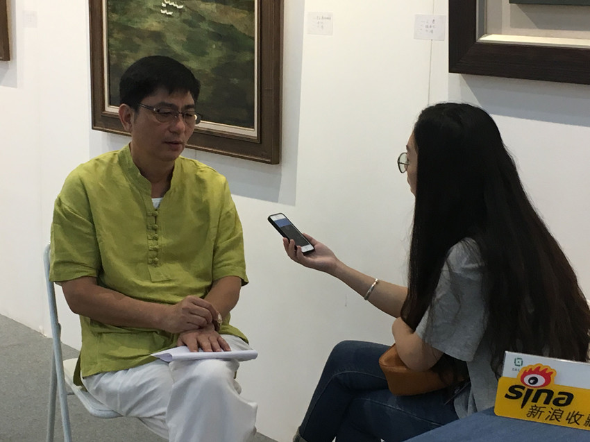 葉總接受新浪當代藝術專訪1_副本.jpg