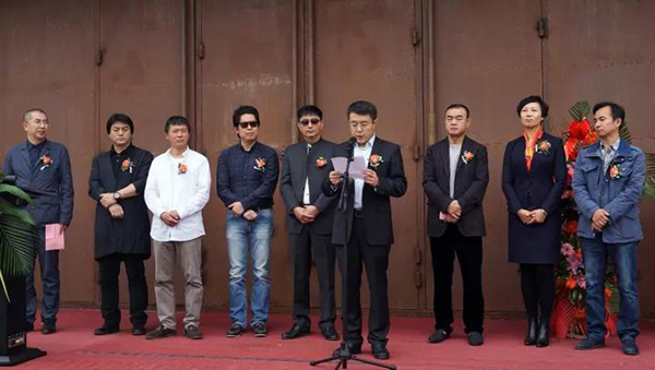黑龍江工程學(xué)院黨委副書記楊弘宇在開(kāi)幕式上致辭.jpg
